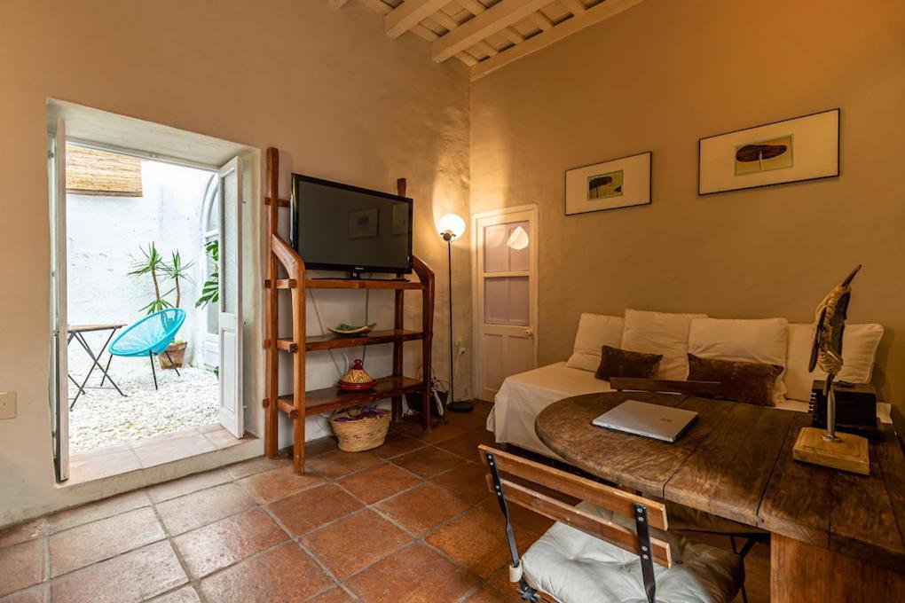 Azogue Suites Con Patio Privado Tarifa Esterno foto